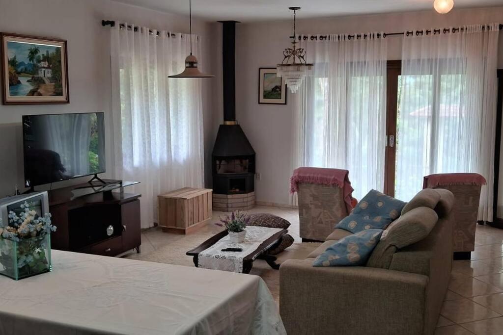 Sitio Som Das Aguas Benedito Novo Exterior photo